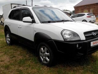 2004 Hyundai Tucson I, белый, 600000 рублей, вид 2