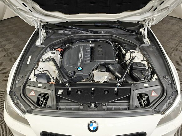 2013 BMW 5 серии 535i xDrive VI (F10/F11/F07) Рестайлинг, серый - вид 8