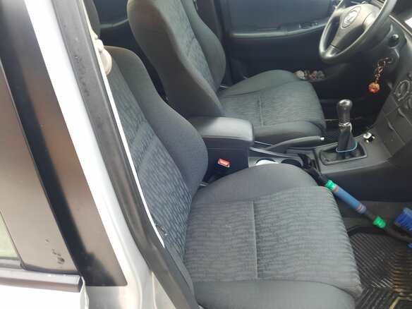 2003 Toyota Corolla IX (E120, E130), белый, 550000 рублей - вид 9