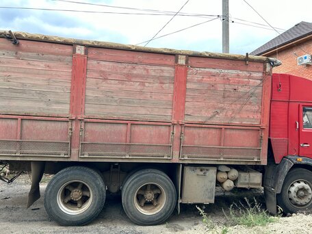 1982 КамАЗ 5320, красный, 800000 рублей, вид 4