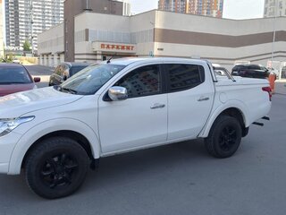 2015 Mitsubishi L200 V, белый, 2370000 рублей, вид 5