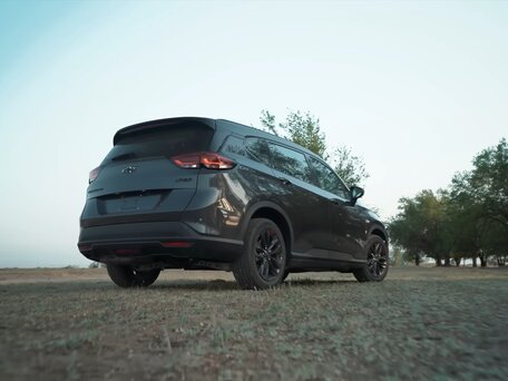 2022 Chevrolet Orlando II, серебристый, 1680843 рублей, вид 3