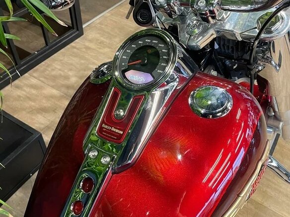 2023 Harley-Davidson Fat Boy, красный, 3550000 рублей - вид 8