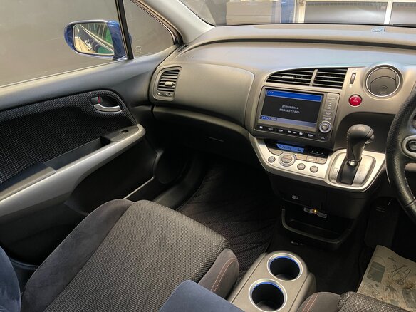 2011 Honda Stream II Рестайлинг, синий, 1400000 рублей - вид 19