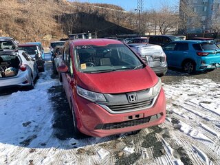 2018 Honda Freed II, красный, 1400000 рублей, вид 2