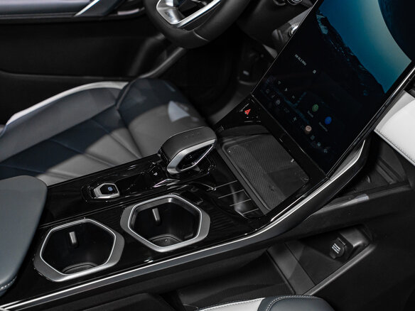 2026 Geely Atlas II, белый - вид 12