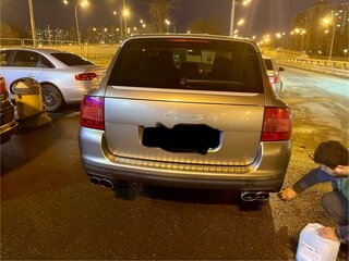 2003 Porsche Cayenne S I (955), бежевый, 800000 рублей, вид 3
