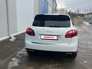 2011 Porsche Cayenne Diesel II (958), белый, 2600000 рублей, вид 5