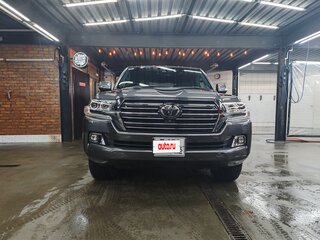 2019 Toyota Land Cruiser 200 Series Рестайлинг 2, серый, 9600000 рублей, вид 4