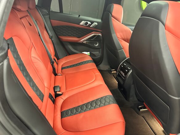 2021 BMW X6 M Competition III (F96), красный, 13000000 рублей - вид 31