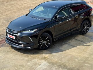 2020 Toyota Harrier IV (XU80), чёрный, 4550000 рублей, вид 1