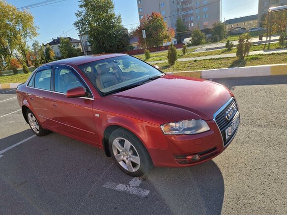 2004 Audi A4 III (B7), красный, 850000 рублей - вид 3