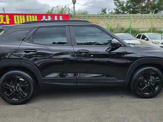 2022 Chevrolet TrailBlazer III, чёрный, 1475028 рублей, вид 5