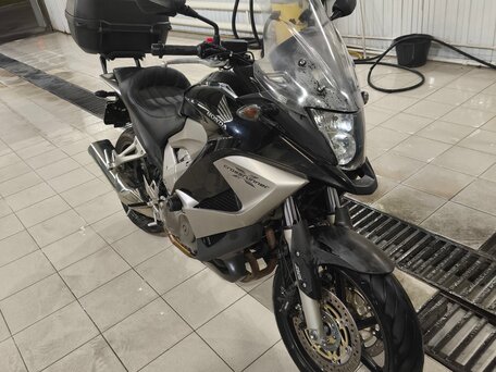 2011 Honda VFR 800X (Crossrunner), чёрный, 660000 рублей, вид 5