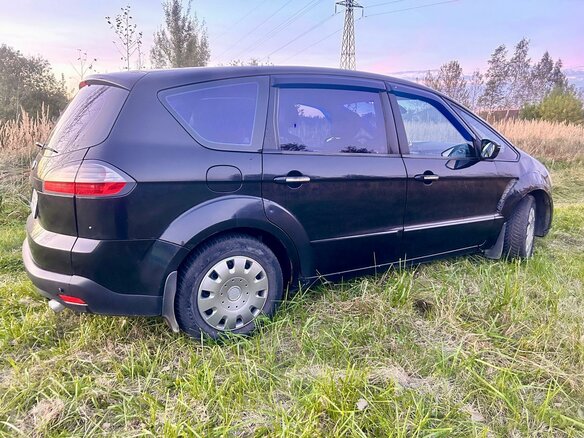 2008 Ford S-MAX I, чёрный, 700000 рублей - вид 6