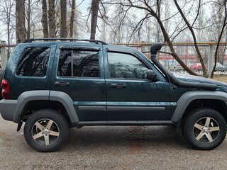 2004 Jeep Liberty (North America) I, зелёный, 699000 рублей, вид 5
