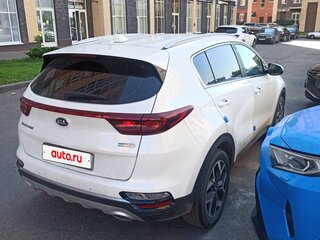 2020 Kia Sportage IV, белый, 2350000 рублей, вид 4