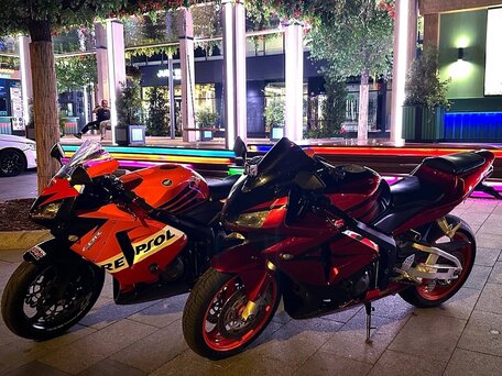 2004 Honda CBR 600RR, красный, 520000 рублей, вид 4