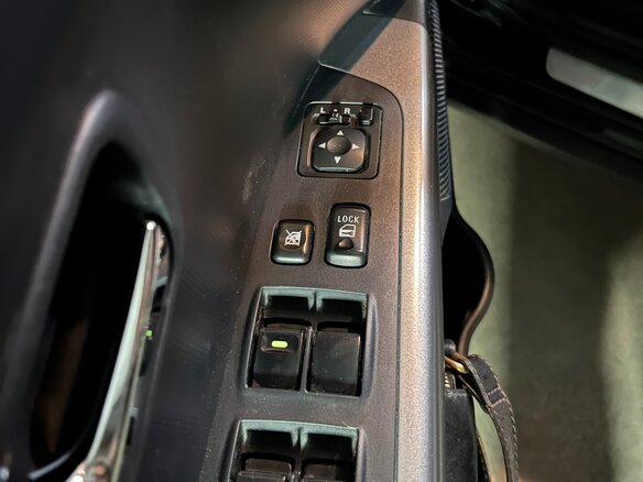 2008 Mitsubishi Outlander II, чёрный, 850000 рублей - вид 10