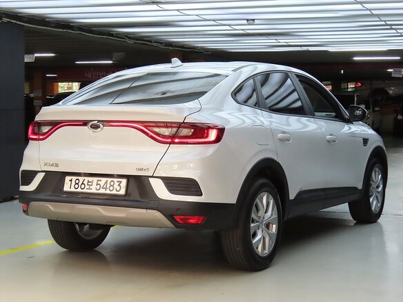 2020 Renault Samsung XM3, белый - вид 3