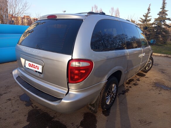 2001 Dodge Caravan Grand IV, серебристый, 600000 рублей - вид 6