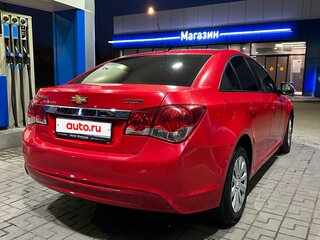2013 Chevrolet Cruze I Рестайлинг, красный, 800000 рублей, вид 3