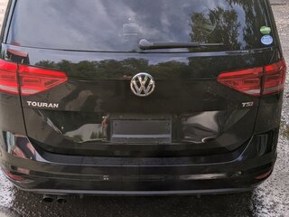 2016 Volkswagen Touran II, чёрный, 1540000 рублей, вид 3