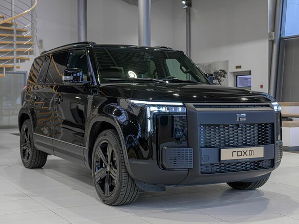 2025 Rox 01, чёрный