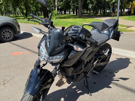 2021 Kawasaki Z 400, чёрный, 470000 рублей, вид 4