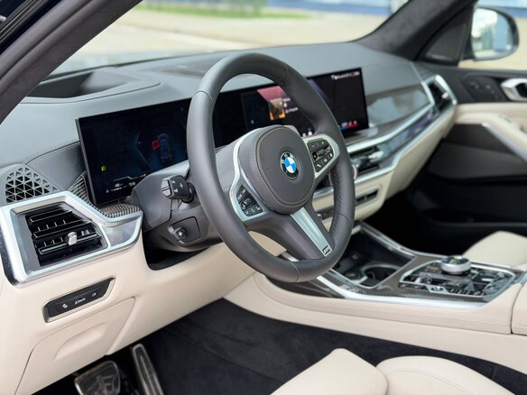 2025 BMW X7 40i I (G07) Рестайлинг, чёрный - вид 16