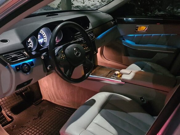 2013 Mercedes-Benz E-Класс 200 IV (W212, S212, C207) Рестайлинг, серебристый, 2300000 рублей - вид 3