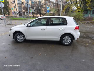 2010 Volkswagen Golf VI, белый, 1550000 рублей, вид 5