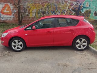 2011 Opel Astra J, красный, 600000 рублей, вид 5