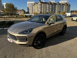 2018 Porsche Cayenne III, коричневый, 8250000 рублей, вид 3