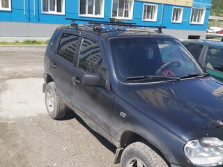 2005 Chevrolet Niva I, чёрный, 380000 рублей, вид 1