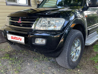 2001 Mitsubishi Montero III, чёрный, 1300000 рублей, вид 1