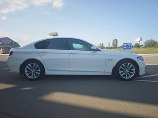 2015 BMW 5 серии 525d xDrive VI (F10/F11/F07) Рестайлинг, белый, 2900000 рублей, вид 2