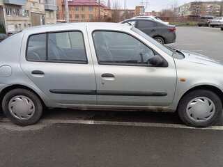 2000 Renault Clio II, серебристый, 220000 рублей, вид 3