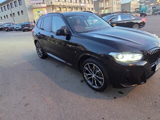 2024 BMW X3 30i xDrive III (G01) Рестайлинг, чёрный, 5750000 рублей, вид 4