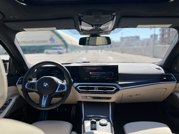 2022 BMW 3 серии M340i xDrive VII (G2x) Рестайлинг, красный, 8200000 рублей - вид 18