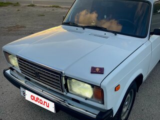 2002 Lada (ВАЗ) 2107, белый, 185000 рублей, вид 4