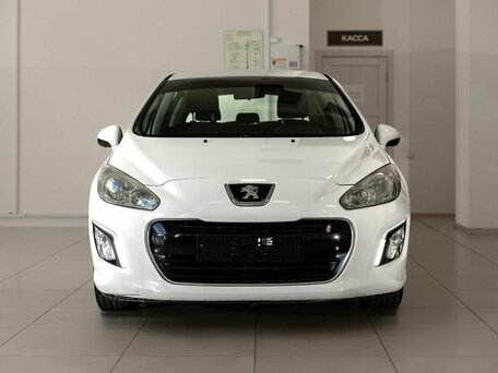 2011 Peugeot 308 I Рестайлинг, белый, 550000 рублей, вид 2