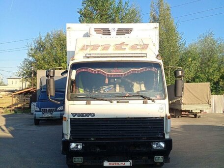 1999 Volvo FL, белый, 1200000 рублей, вид 1