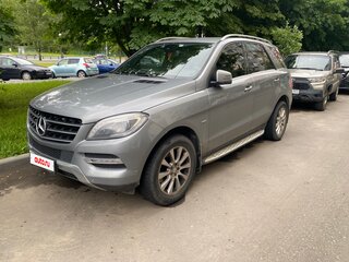 2012 Mercedes-Benz M-Класс 350 CDI III (W166), серый, 1850000 рублей, вид 1