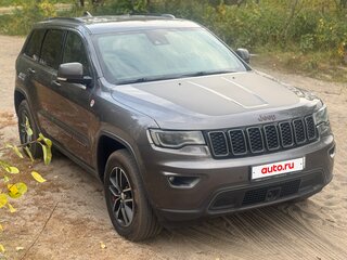 2018 Jeep Grand Cherokee IV (WK2) Рестайлинг, серый, 3740000 рублей, вид 2
