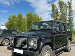 2008 Land Rover Defender Base Utility 110 I Рестайлинг, чёрный, 3000000 рублей, вид 2