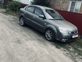 2010 Kia Rio II Рестайлинг, серебристый, 593000 рублей, вид 2