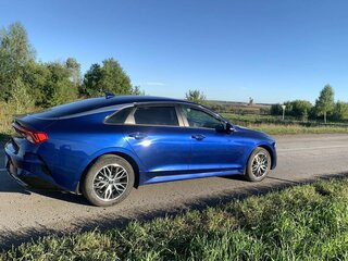 2021 Kia K5 III, синий, 2450000 рублей, вид 3
