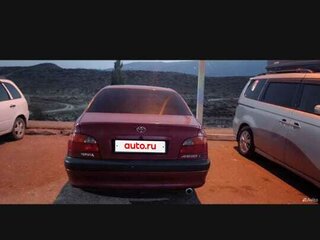 1999 Toyota Avensis I, красный, 350000 рублей, вид 2