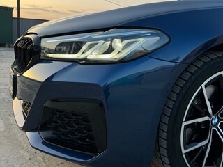 2020 BMW 5 серии 530d xDrive VII (G30/G31/G38) Рестайлинг, синий, 6900000 рублей, вид 5